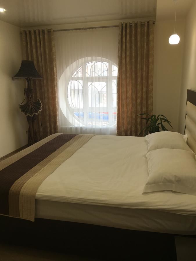Апартаменты Family House Винница-47