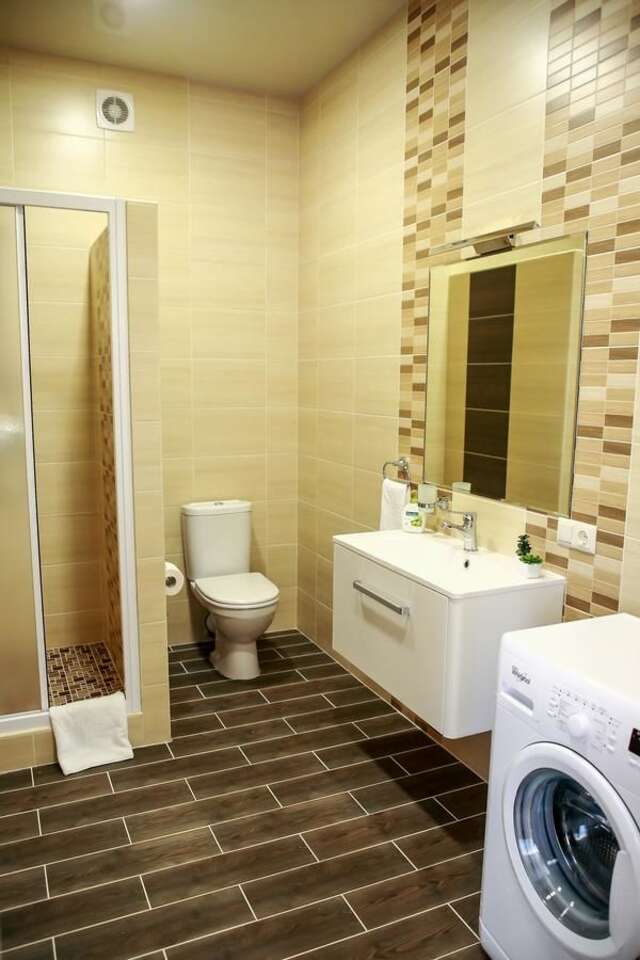 Апартаменты Family House Винница-22