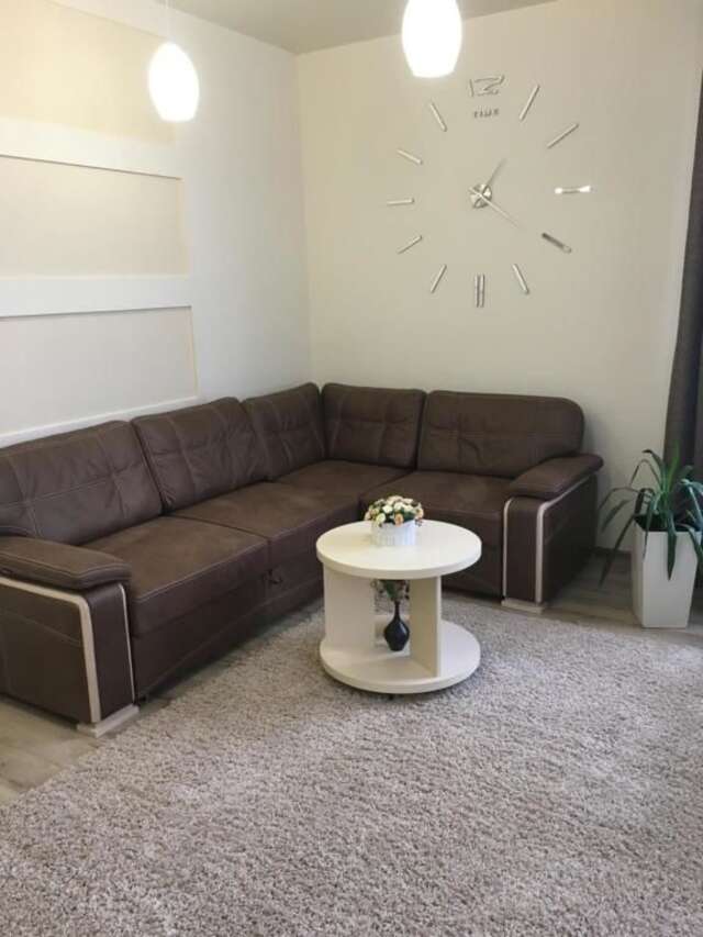 Апартаменты Family House Винница-51