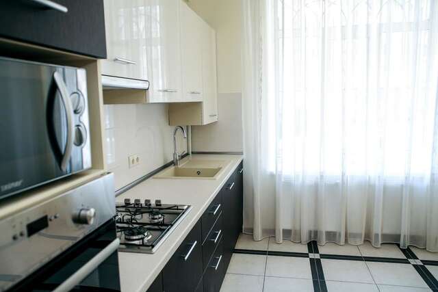 Апартаменты Family House Винница-11